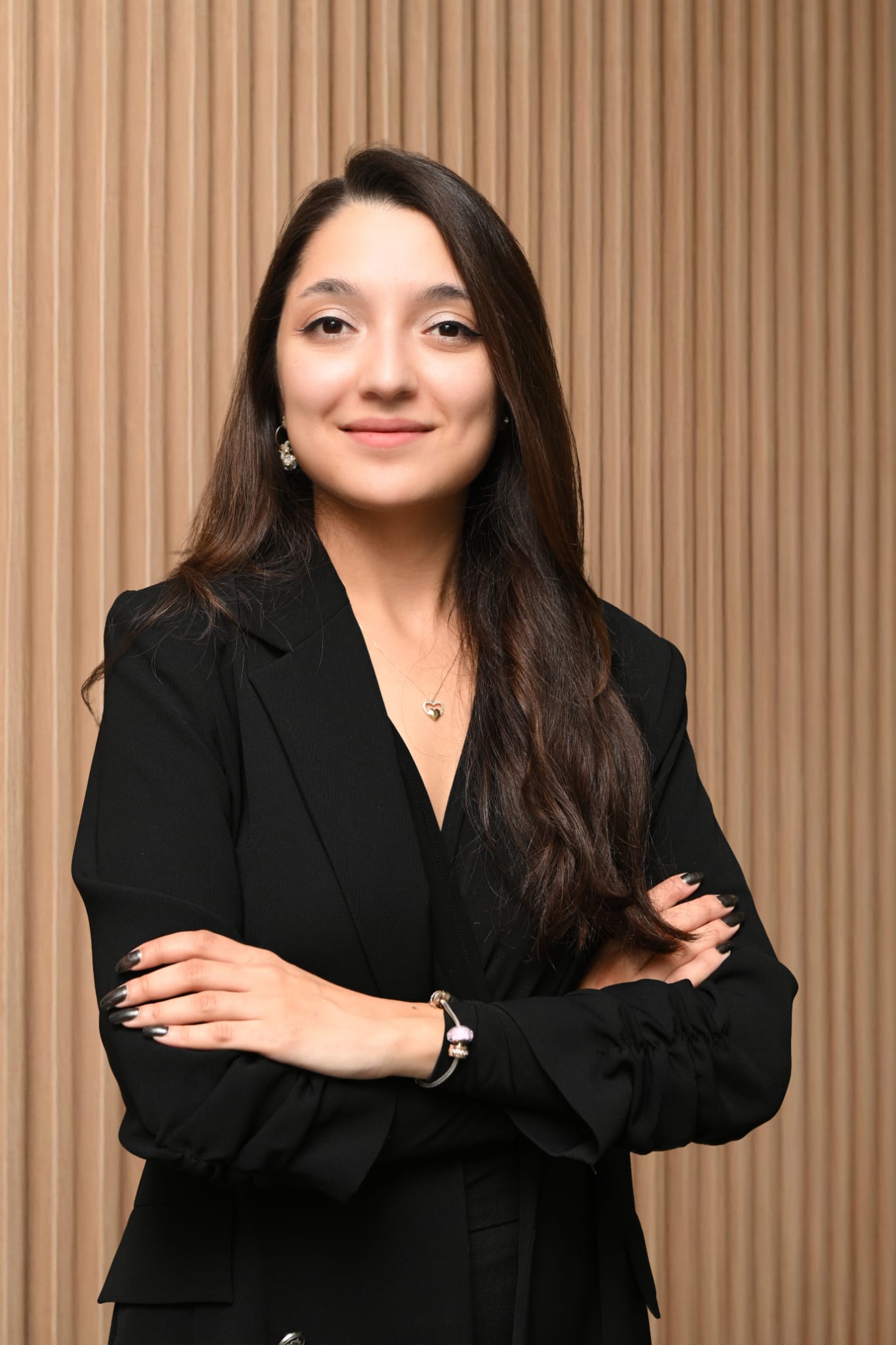 AVUKAT KÜBRA ÇİYAN